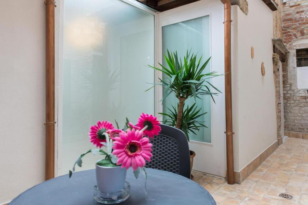 Marco Antonio Flat In Venice -Cannaregio District Near Sinagogue Buitenkant foto